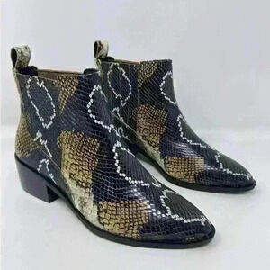 Crown Vintage Women’s Size 7.5M Tolona Leather Chelsea Boots